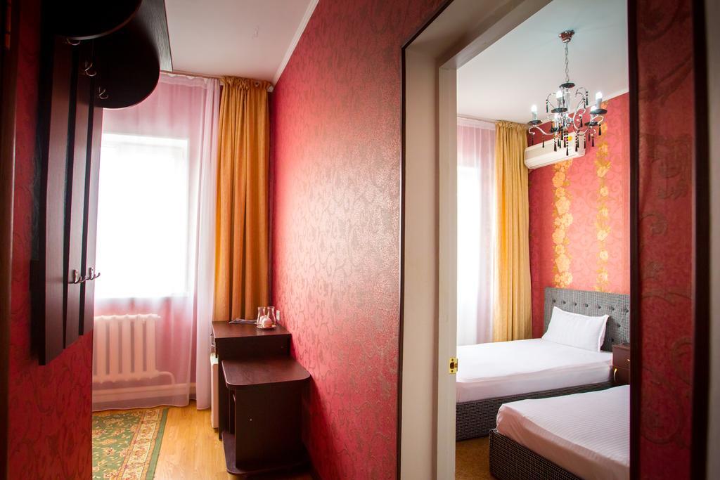 Diar Hotel Атирау Екстер'єр фото